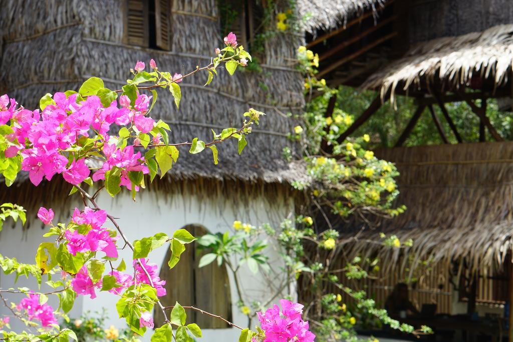 Mama Clares Hotel Sihanoukville Luaran gambar