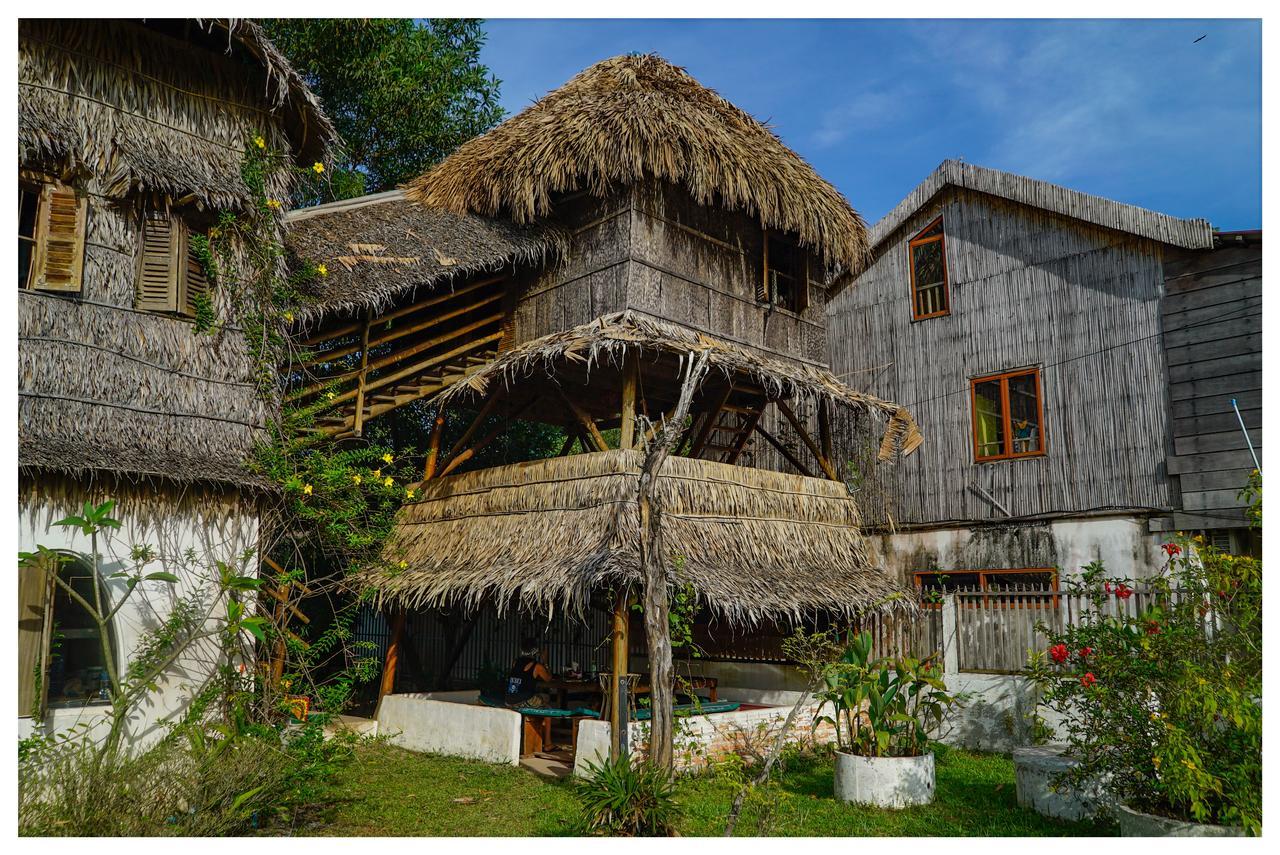 Mama Clares Hotel Sihanoukville Luaran gambar